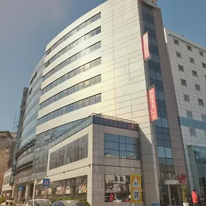 Hello Gara De Nord ** Бухарест