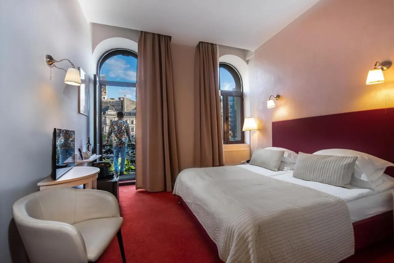 Capitol Hotel Бухарест Румыния