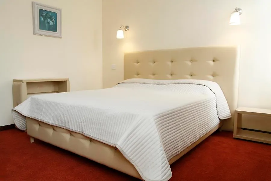Capitol Hotel Бухарест