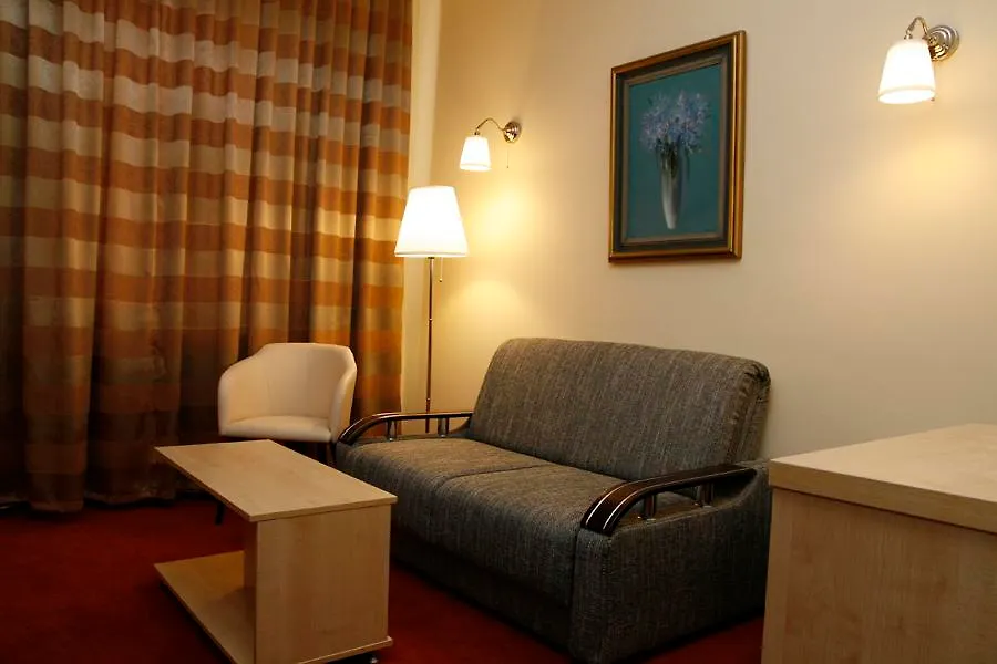 ****  Capitol Hotel Бухарест Румыния
