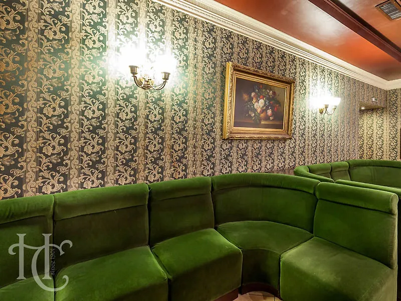 Capitol Hotel Бухарест